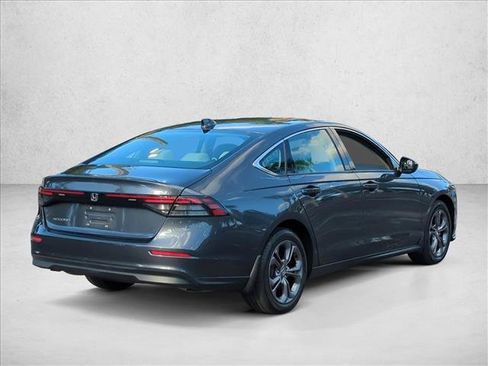 Used 2023 Honda Accord EX image 5