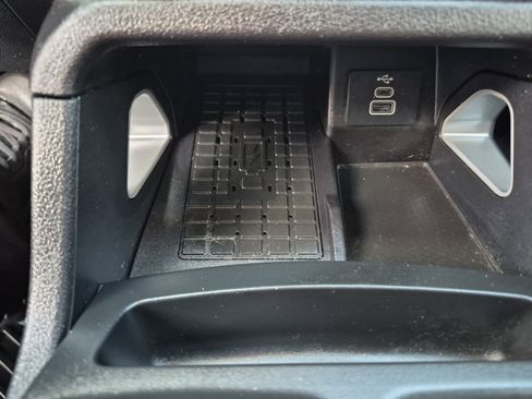 Used 2024 Ford Ranger Lariat w/ Trailer Tow Package image 33