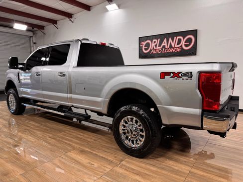 Used 2022 Ford F350 XLT w/ XLT Premium Package image 9