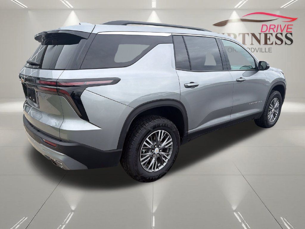 Certified 2026 Chevrolet Traverse LT AWD/4WD image 8