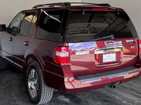Used 2010 Ford Expedition Limited image 6