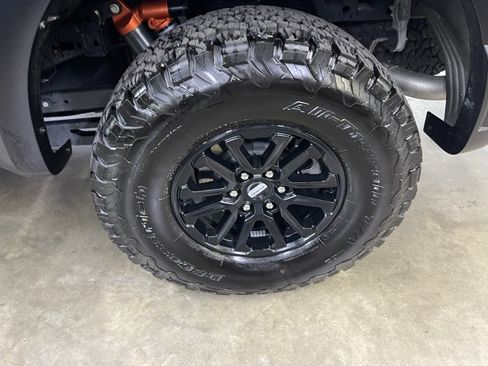 Certified 2025 Ford F150 Raptor AWD/4WD image 14