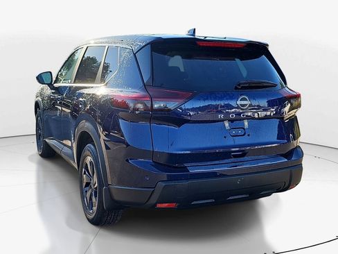 New 2026 Nissan Rogue SV FWD image 8