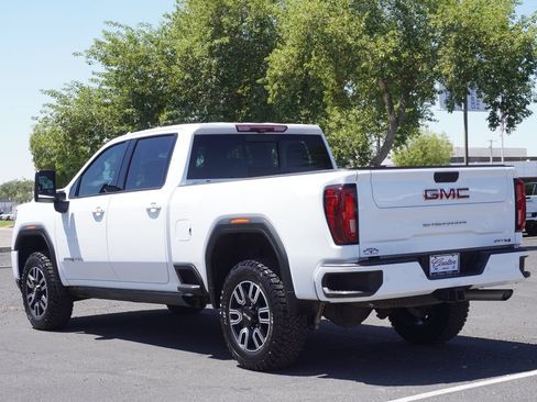 Certified 2022 GMC Sierra 2500 AT4 w/ AT4 Premium Plus Package AWD/4WD image 3