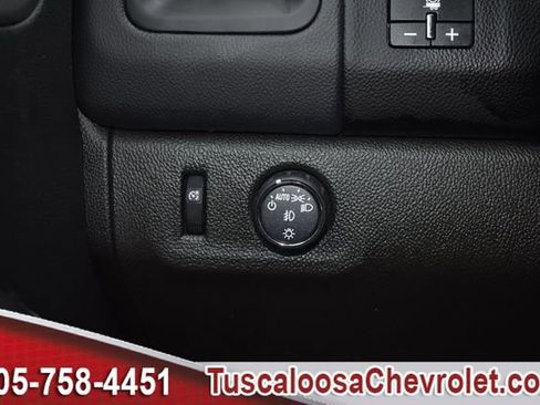 Used 2022 Chevrolet Colorado LT w/ LT Convenience Package image 36