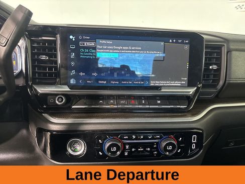 Used 2023 Chevrolet Silverado 1500 LT w/ Protection Package AWD/4WD image 14