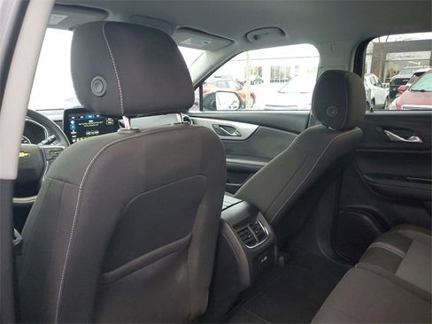 Used 2024 Chevrolet Blazer LT w/ Midnight/Sport Edition image 9