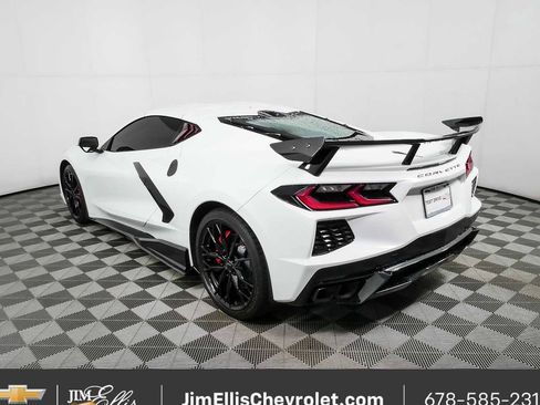 Certified 2024 Chevrolet Corvette Stingray Preferred Cpe w/ Stealth Interior Trim Package RWD image 23