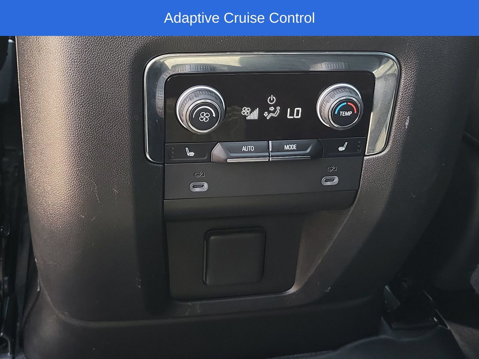 Used 2023 Chevrolet Tahoe RST w/ Sport Performance Package AWD/4WD image 25