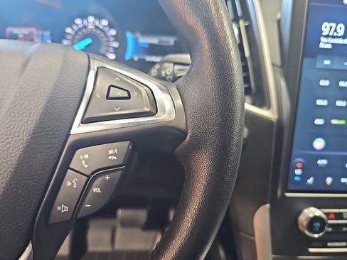 Used 2023 Ford Edge SEL w/ Convenience Package AWD/4WD image 18