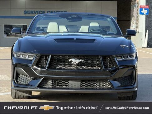 Used 2024 Ford Mustang GT Premium RWD image 3