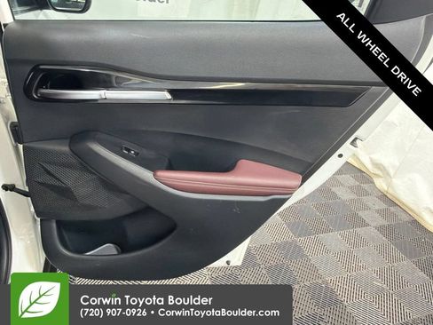 Used 2022 Kia Seltos SX AWD/4WD image 14