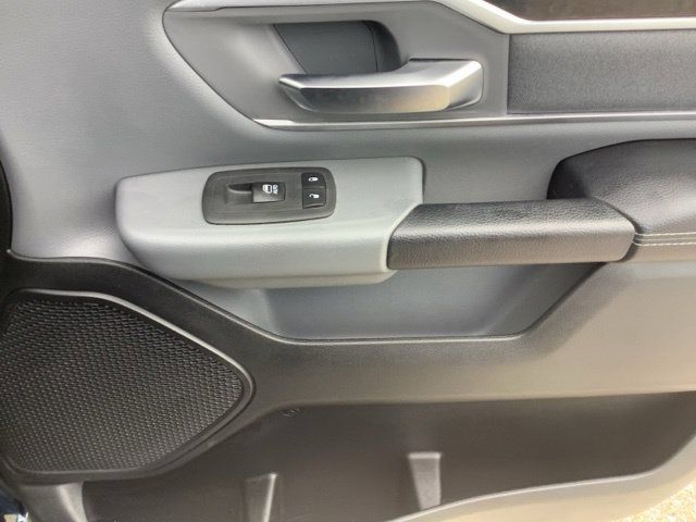 Used 2021 RAM 1500 Big Horn AWD/4WD image 21