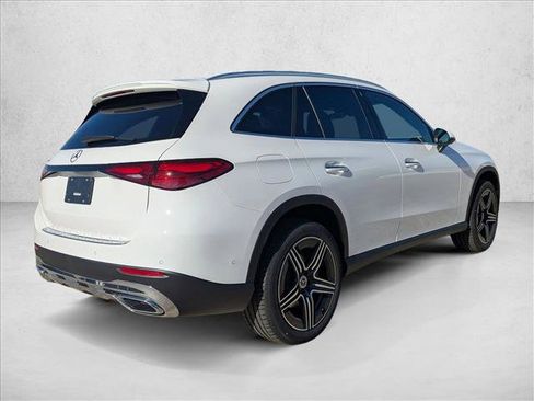 Used 2026 Mercedes-Benz GLC 300 image 5