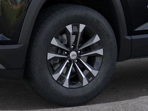 New 2026 Chevrolet Equinox LT image 9