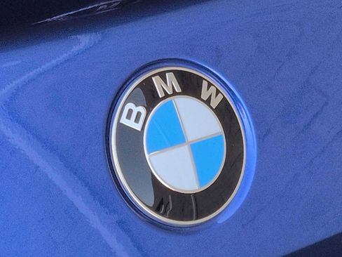 Used 2025 BMW Z4 M40i w/ Premium Package image 13