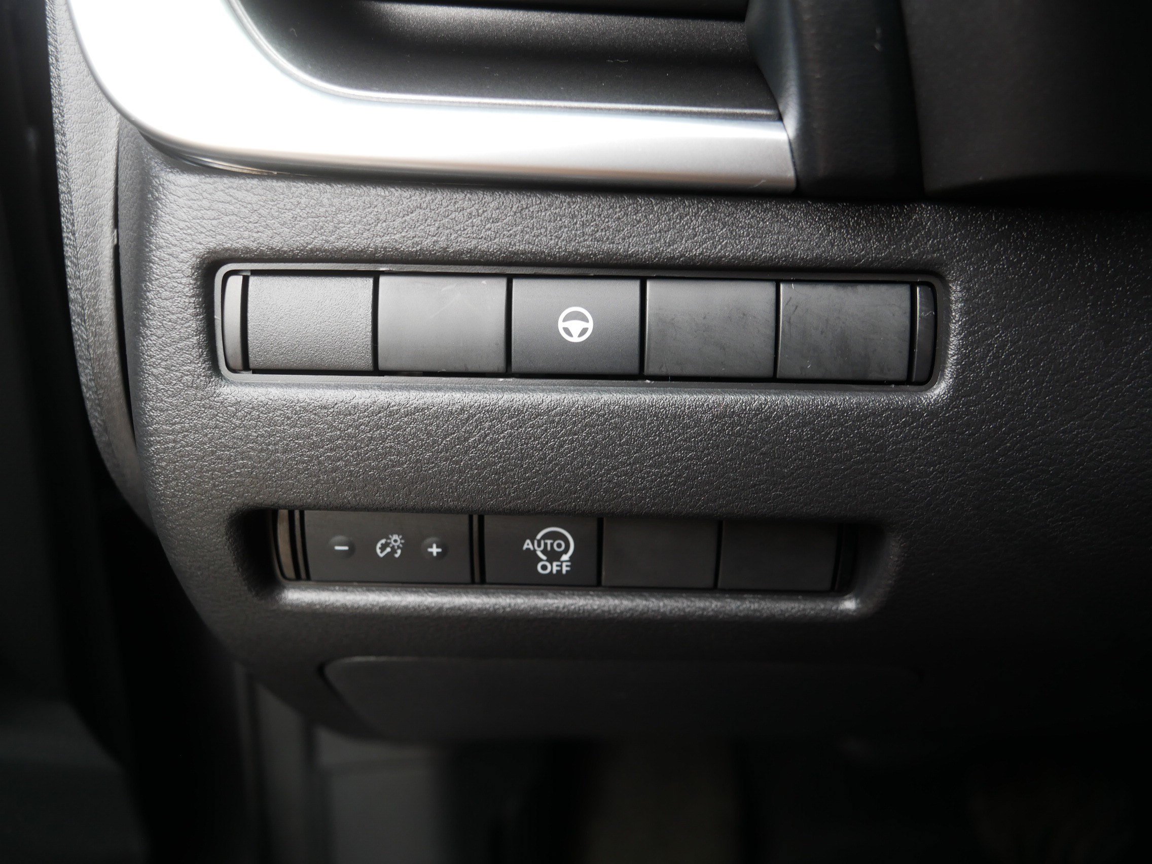 Certified 2023 Nissan Rogue SV AWD/4WD image 26