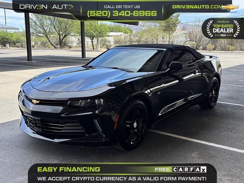 Used 2017 Chevrolet Camaro LT RWD image 3