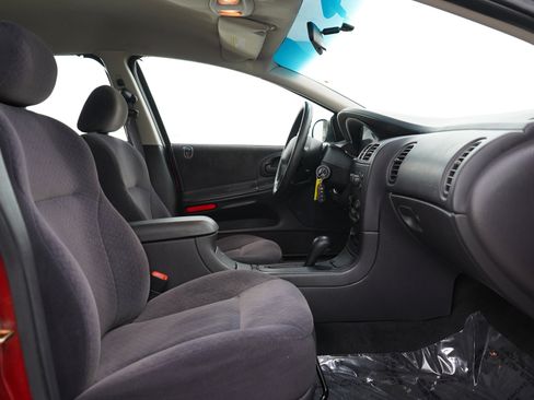 Used 2000 Dodge Intrepid FWD image 12