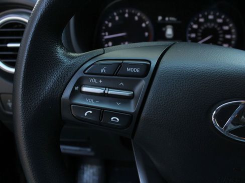 Used 2019 Hyundai Kona SE image 28