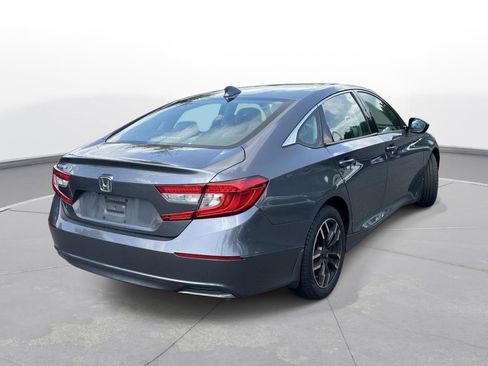 Used 2018 Honda Accord LX image 6