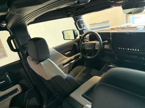 New 2026 GMC Hummer EV 4x4 Crew Cab image 29