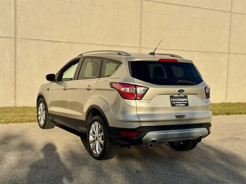 Used 2017 Ford Escape Titanium AWD/4WD image 10