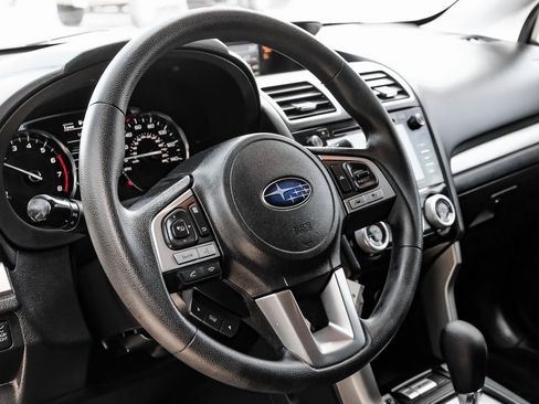 Used 2018 Subaru Forester 2.5i Premium image 17