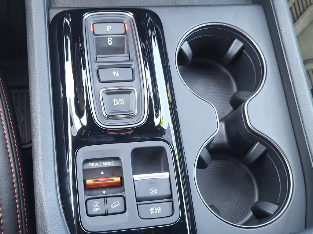 Certified 2026 Honda Pilot TrailSport image 24