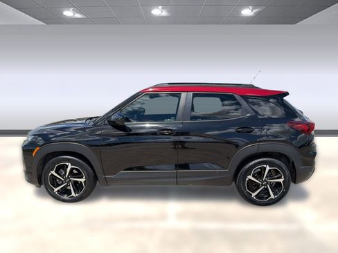 Certified 2021 Chevrolet TrailBlazer RS w/ Sun and Liftgate Package FWD image 2