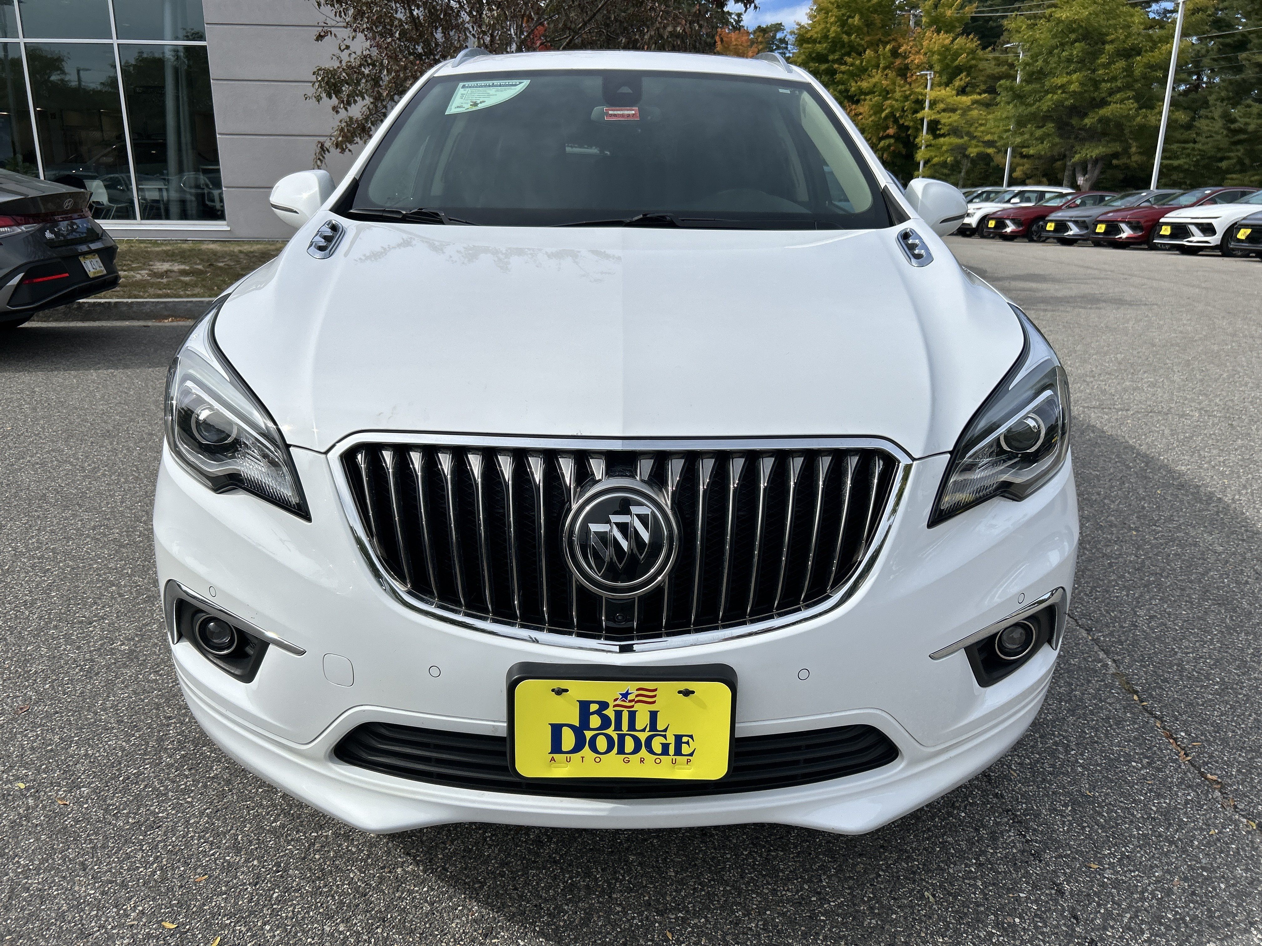 Used 2018 Buick Envision Premium w/ Driver Confidence Package AWD/4WD image 2