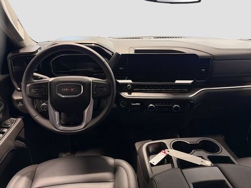 Used 2025 GMC Sierra 2500 SLT AWD/4WD image 20