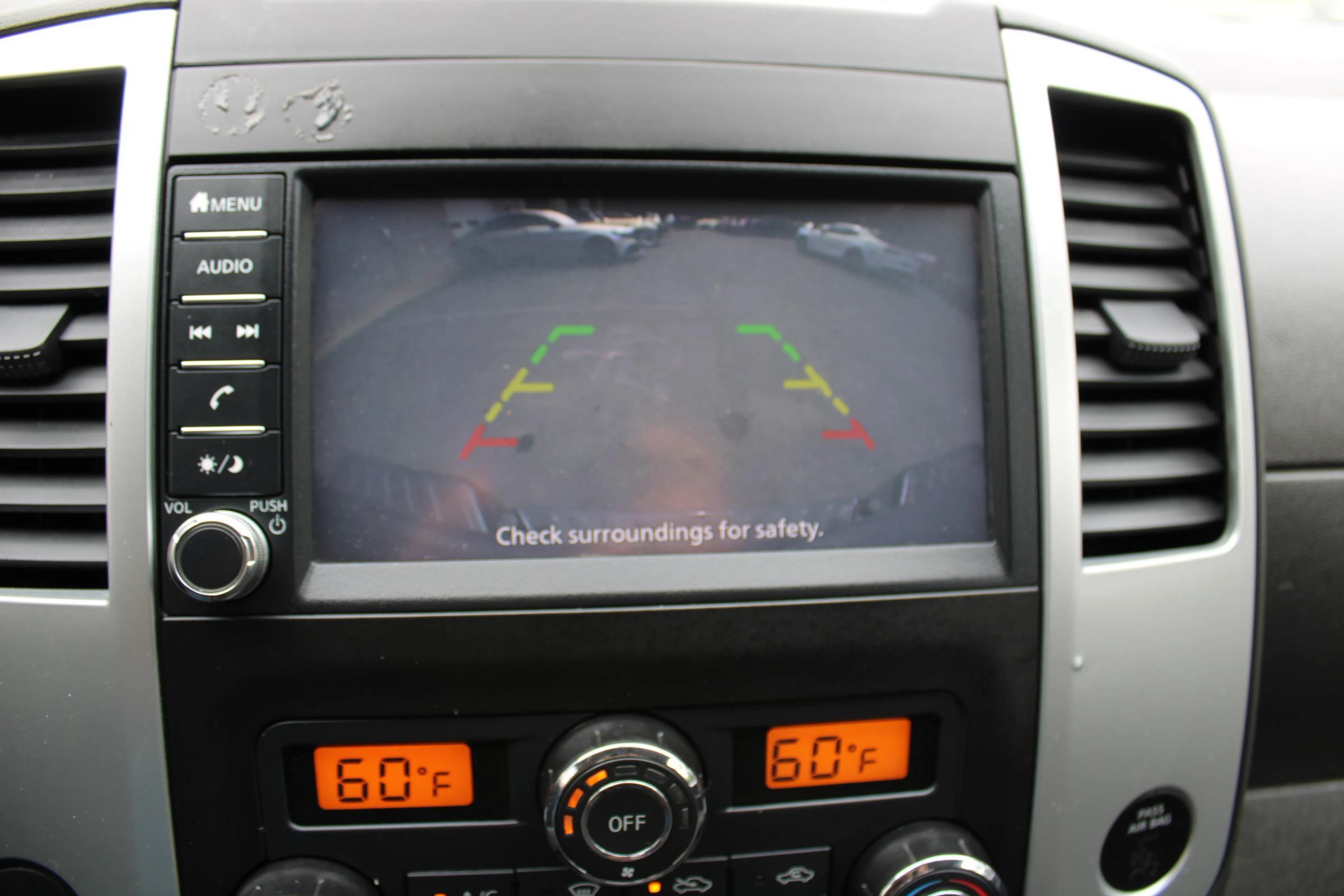 Used 2021 Nissan Frontier SV RWD image 9