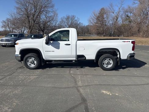Used 2025 Chevrolet Silverado 2500 W/T w/ WT Convenience Package image 2