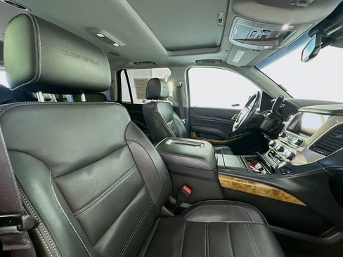 Used 2017 GMC Yukon Denali RWD image 31