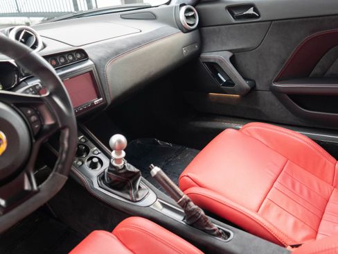 Used 2020 Lotus Evora image 18