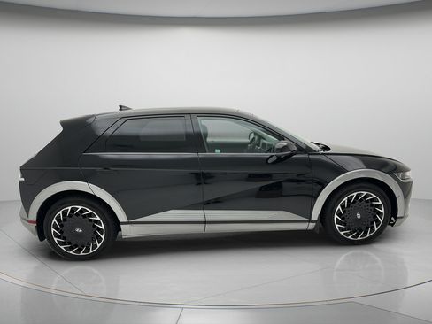 Used 2023 Hyundai Ioniq 5 Limited w/ Cargo Package AWD/4WD image 6