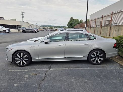 Used 2024 Volvo S90 T8 Ultimate w/ Lounge Package AWD/4WD image 2