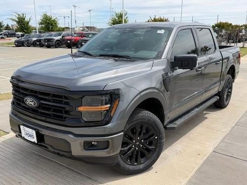 New 2026 Ford F150 XLT w/ Equipment Group 302A MID AWD/4WD image 4