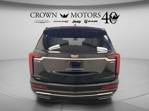 Used 2025 Cadillac XT6 Premium Luxury AWD/4WD image 5