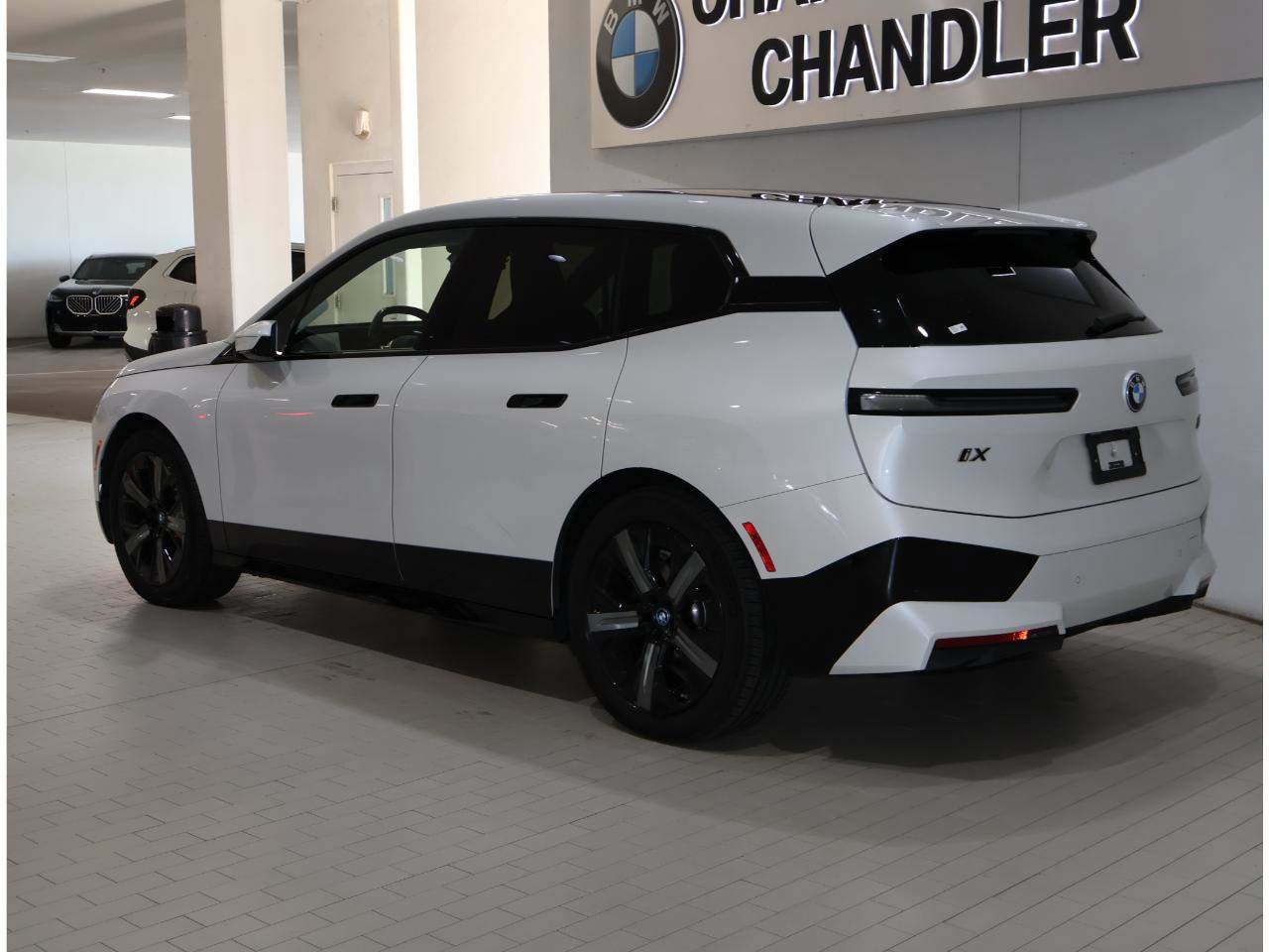 Certified 2024 BMW iX M60 AWD/4WD image 5