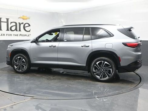 Used 2025 Buick Enclave Sport Touring FWD image 54