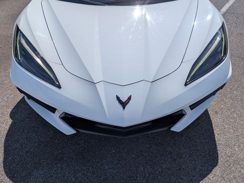 Used 2023 Chevrolet Corvette Stingray Premium Conv w/ Z51 Performance Package RWD image 13