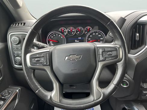 Used 2021 Chevrolet Silverado 1500 LT Trail Boss w/ Convenience Package II image 22