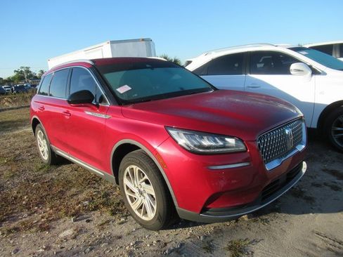 Used 2022 Lincoln Corsair FWD image 1