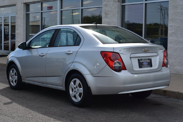 Used 2014 Chevrolet Sonic LS FWD image 6