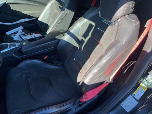 Used 2017 Chevrolet Camaro ZL1 image 21