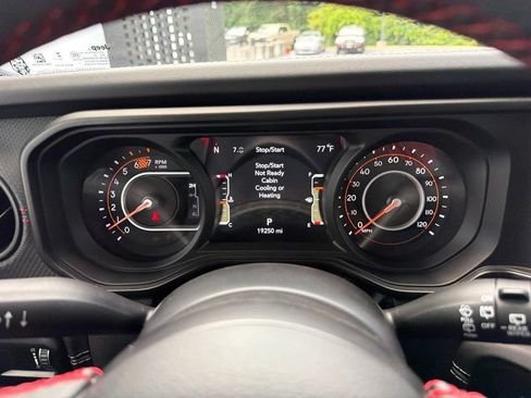 Used 2024 Jeep Wrangler Unlimited Rubicon w/ XTREMEE 35" Tire Package AWD/4WD image 64