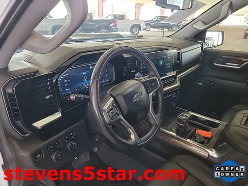 Used 2022 Chevrolet Silverado 1500 LT Trail Boss w/ LT Trail Boss Premium Package image 14