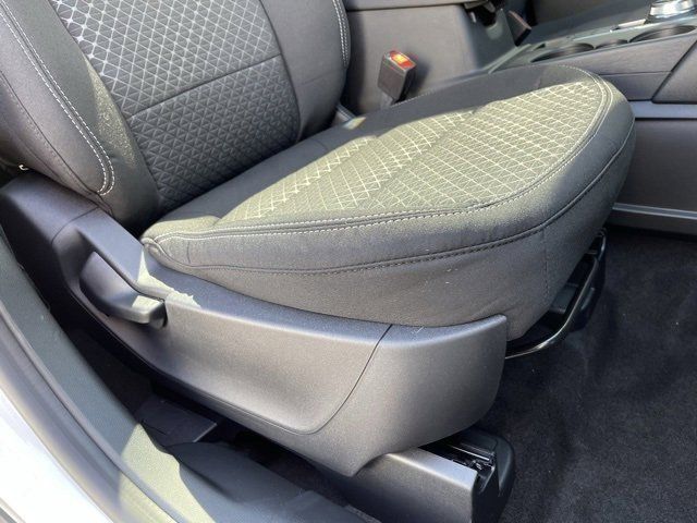 New 2024 Ford Escape Active w/ Tech Pack #1 AWD/4WD image 32